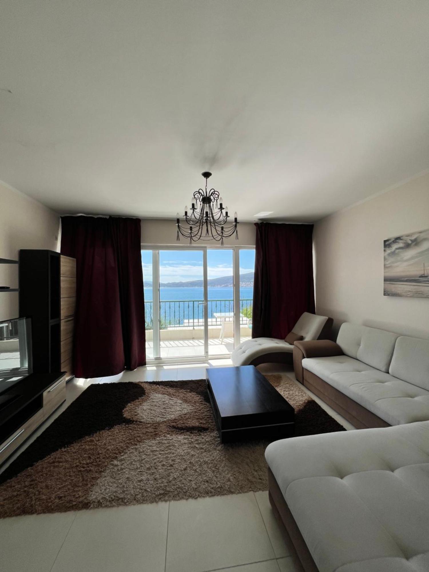 Adriadome Paradise Биела Екстериор снимка